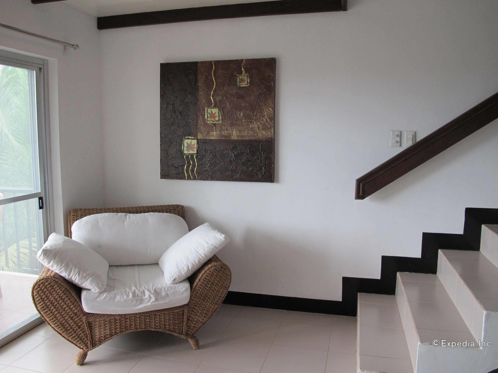 Seahorse Villa Puerto Galera Exterior foto