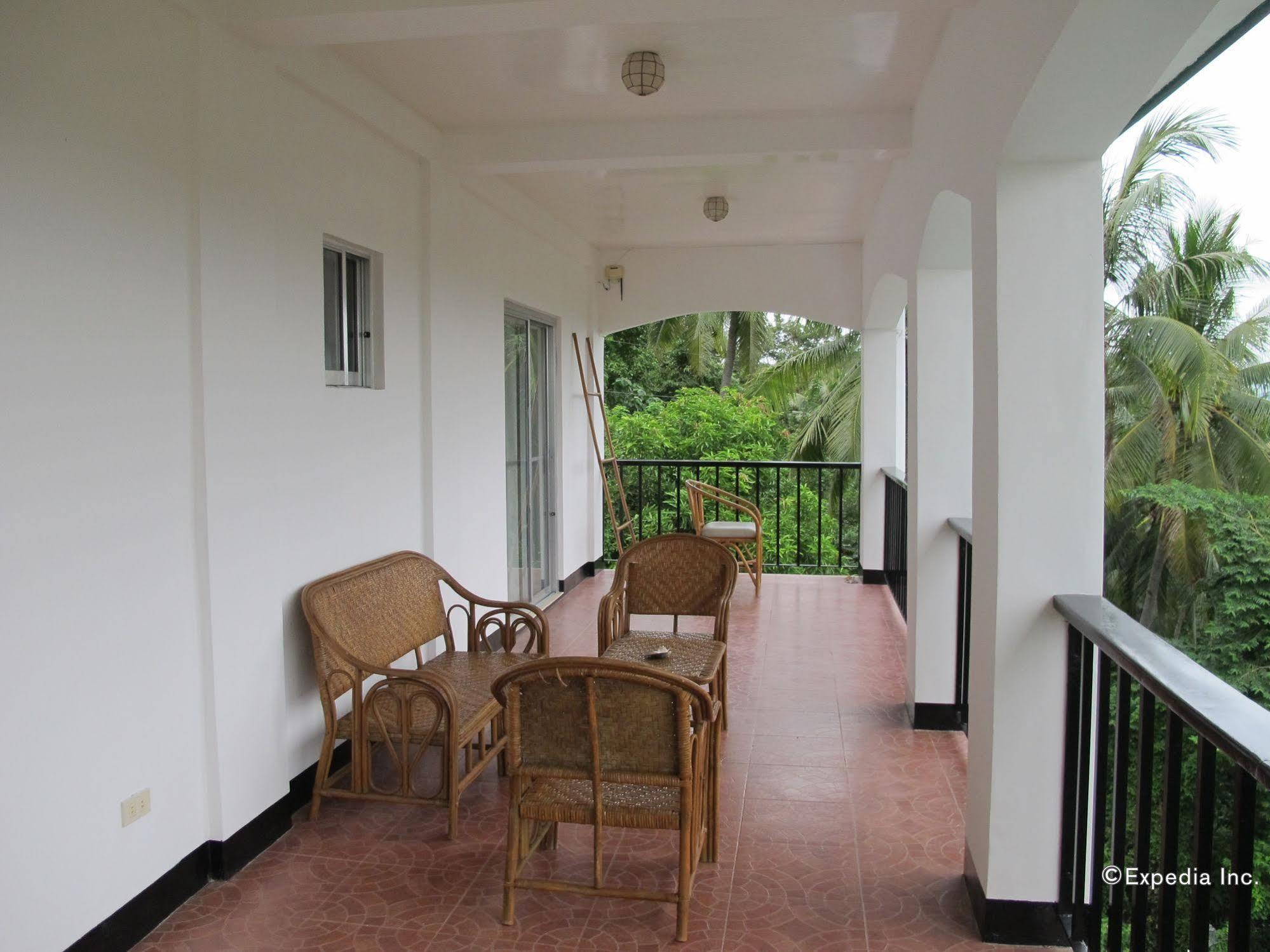 Seahorse Villa Puerto Galera Exterior foto